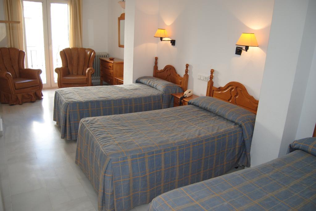 Hotel Mirasol Orgiva Pokoj fotografie